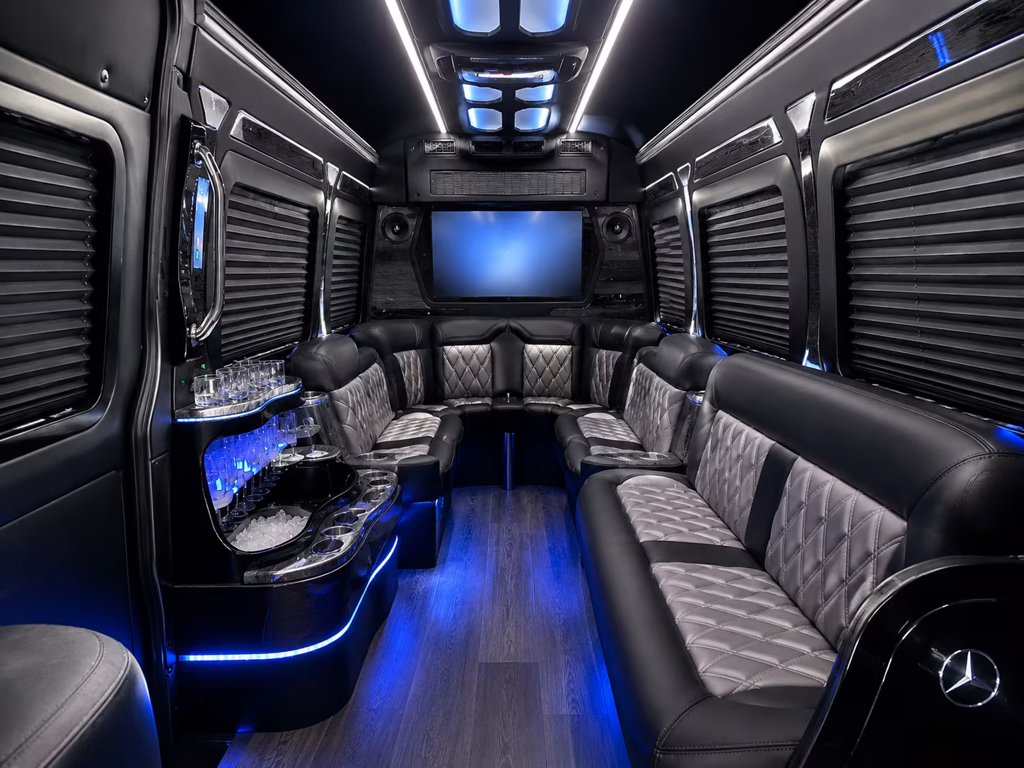 charterbusservicesstlouis com is the go to for prom bus rentals serving parkway rockwood and mehlville schools