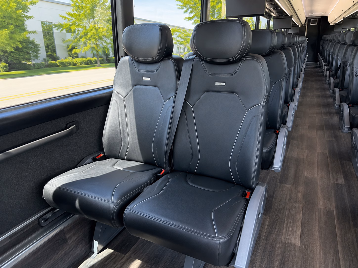 how the distance and duration of your trip affect charter bus rates in st louis