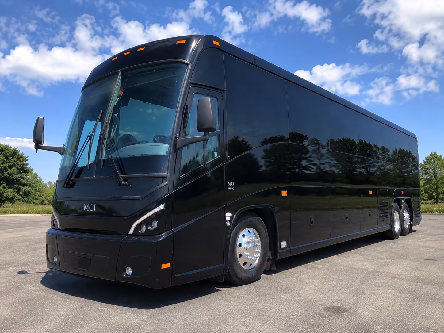 shuttle your wedding guests between hotels and venues across st louis