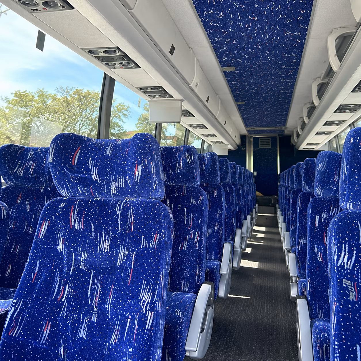 st louis charter buses